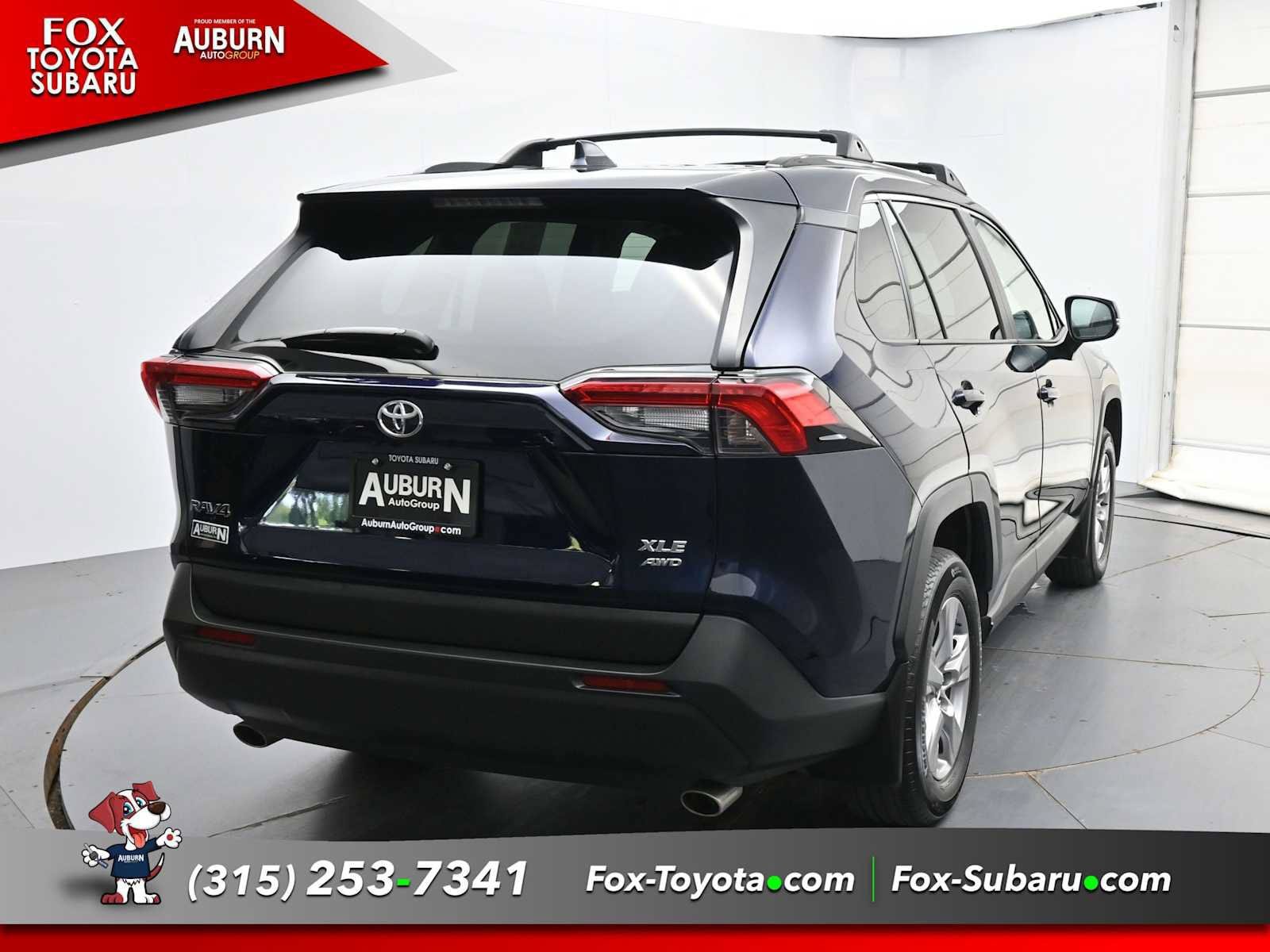 Used 2025 Toyota RAV4 XLE w/ Convenience Package AWD/4WD image 4