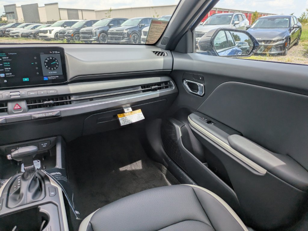 New 2026 Kia K4 GT-Line w/ GT-Line Sunroof Package FWD image 16