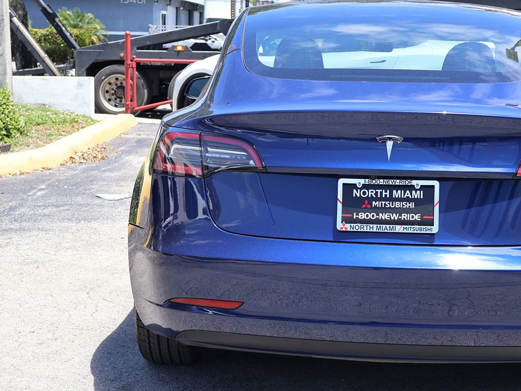 Used 2023 Tesla Model 3 Standard Range RWD image 15
