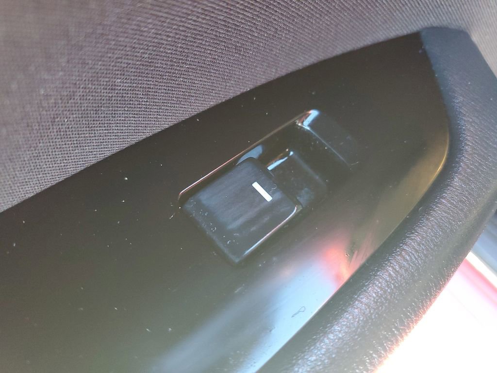 Used 2021 MAZDA CX-5 Sport image 15