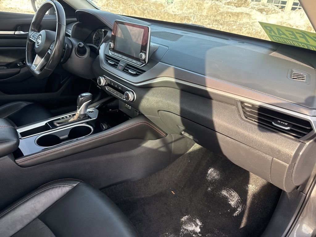 Used 2024 Nissan Altima 2.5 SR FWD image 31