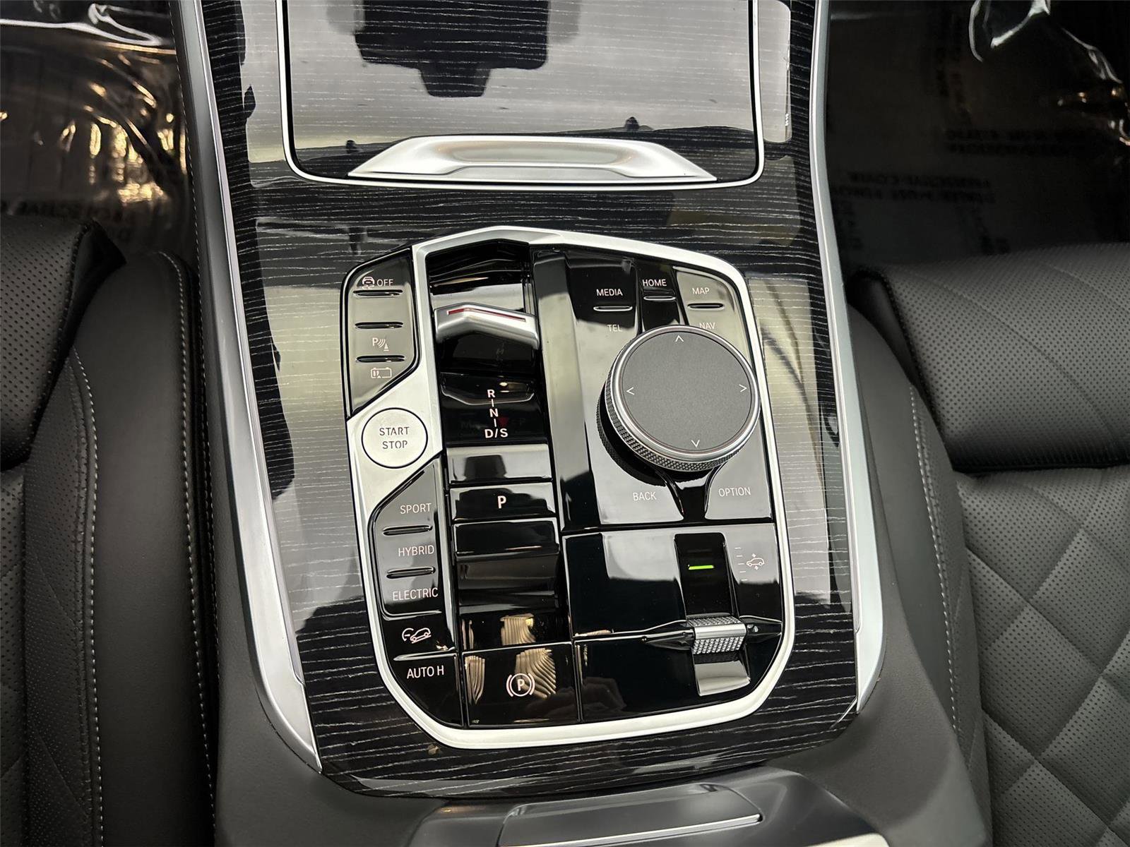 New 2026 BMW X5 xDrive50e AWD/4WD image 23