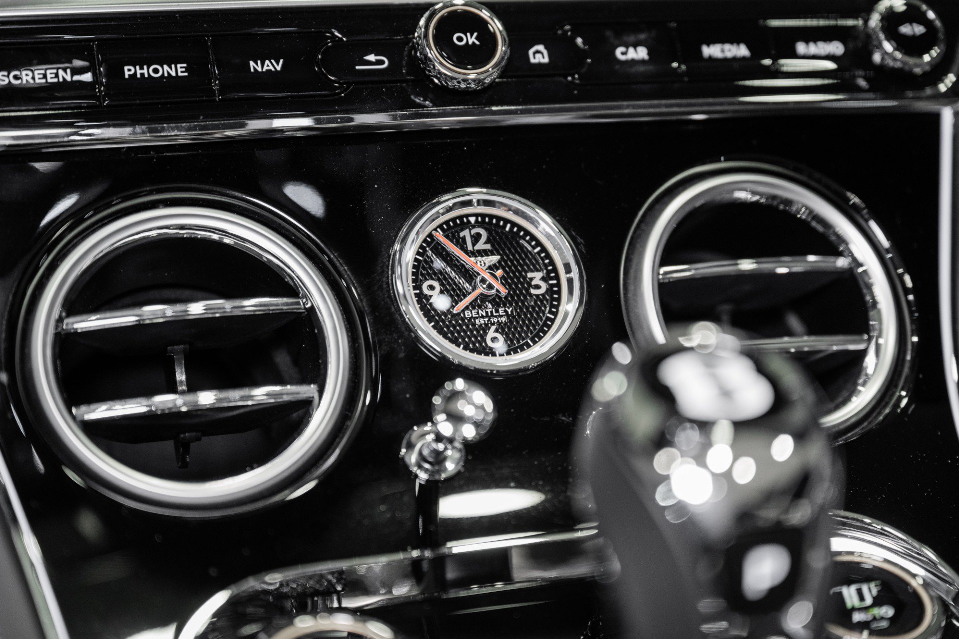 Used 2025 Bentley Continental GT Speed AWD/4WD image 36