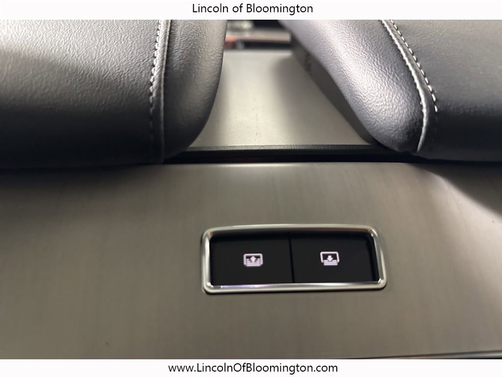 New 2025 Lincoln Navigator L Reserve w/ Jet Appearance Package image 62