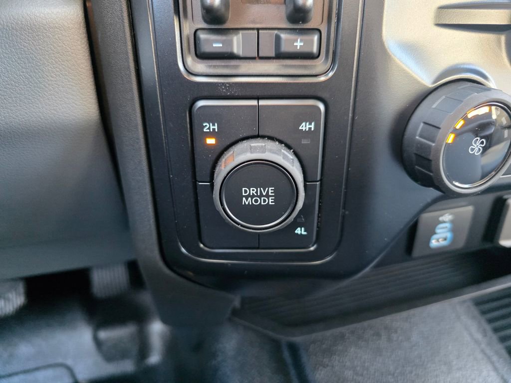 New 2025 Ford F350 XL w/ XL Chrome Package image 50