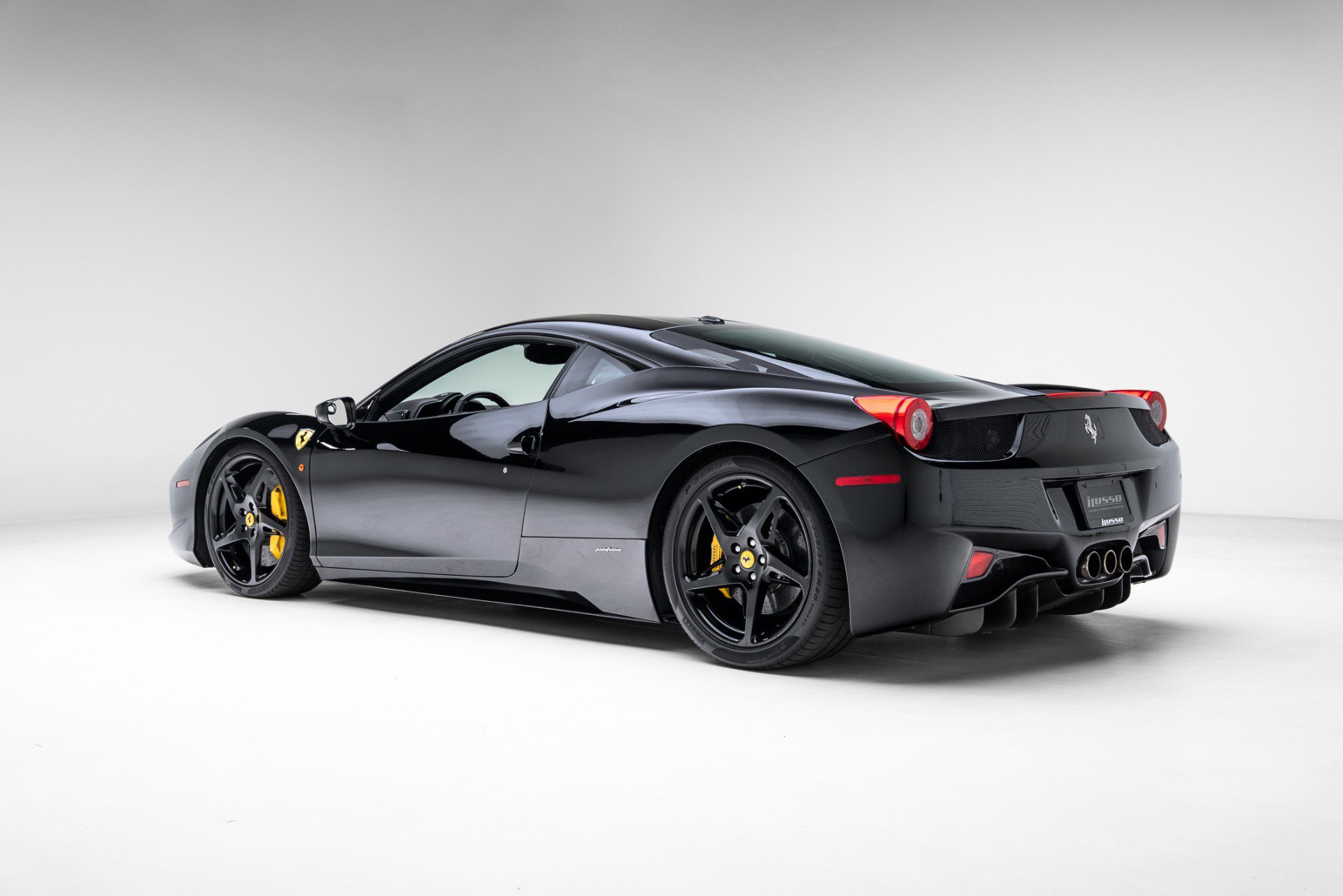 Used 2010 Ferrari 458 Italia Coupe image 26