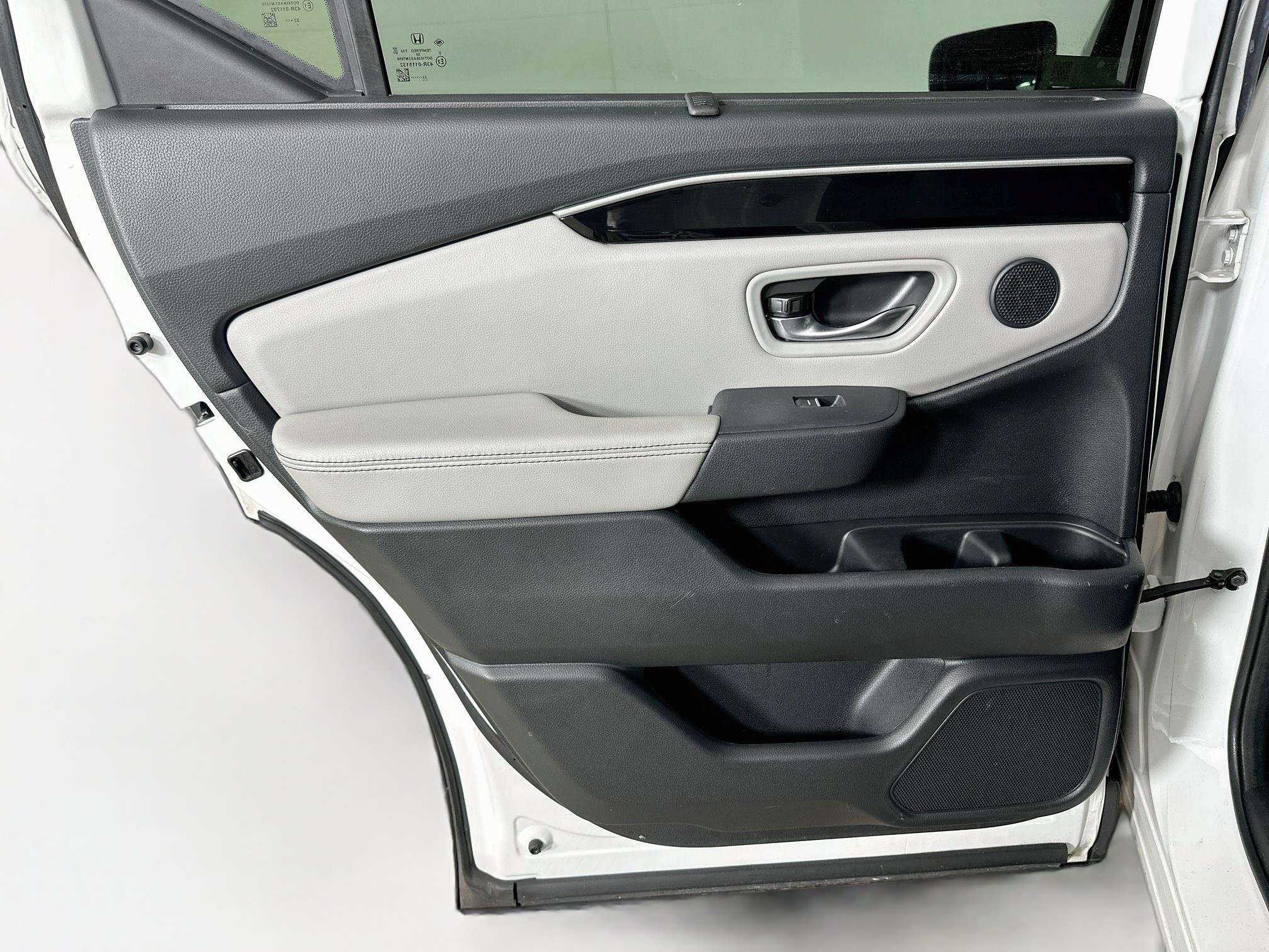 Used 2023 Honda Pilot EX-L image 25