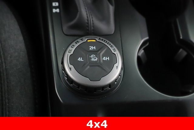 Used 2025 Ford Bronco Big Bend image 25