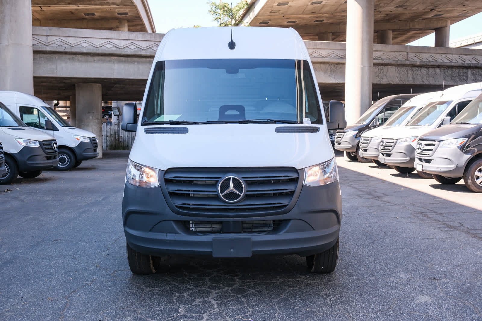 New 2025 Mercedes-Benz Sprinter 2500 image 2