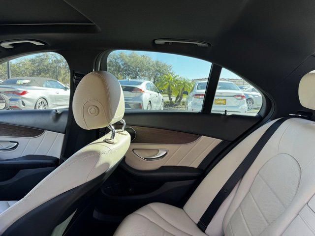 Used 2019 Mercedes-Benz C 300 Sedan image 23