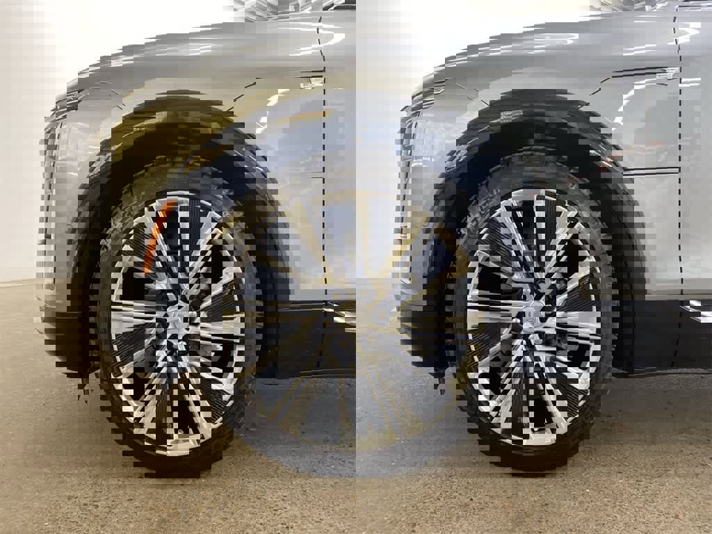 Certified 2024 Cadillac Lyriq Luxury w/ LPO, Floor Liner Package image 12