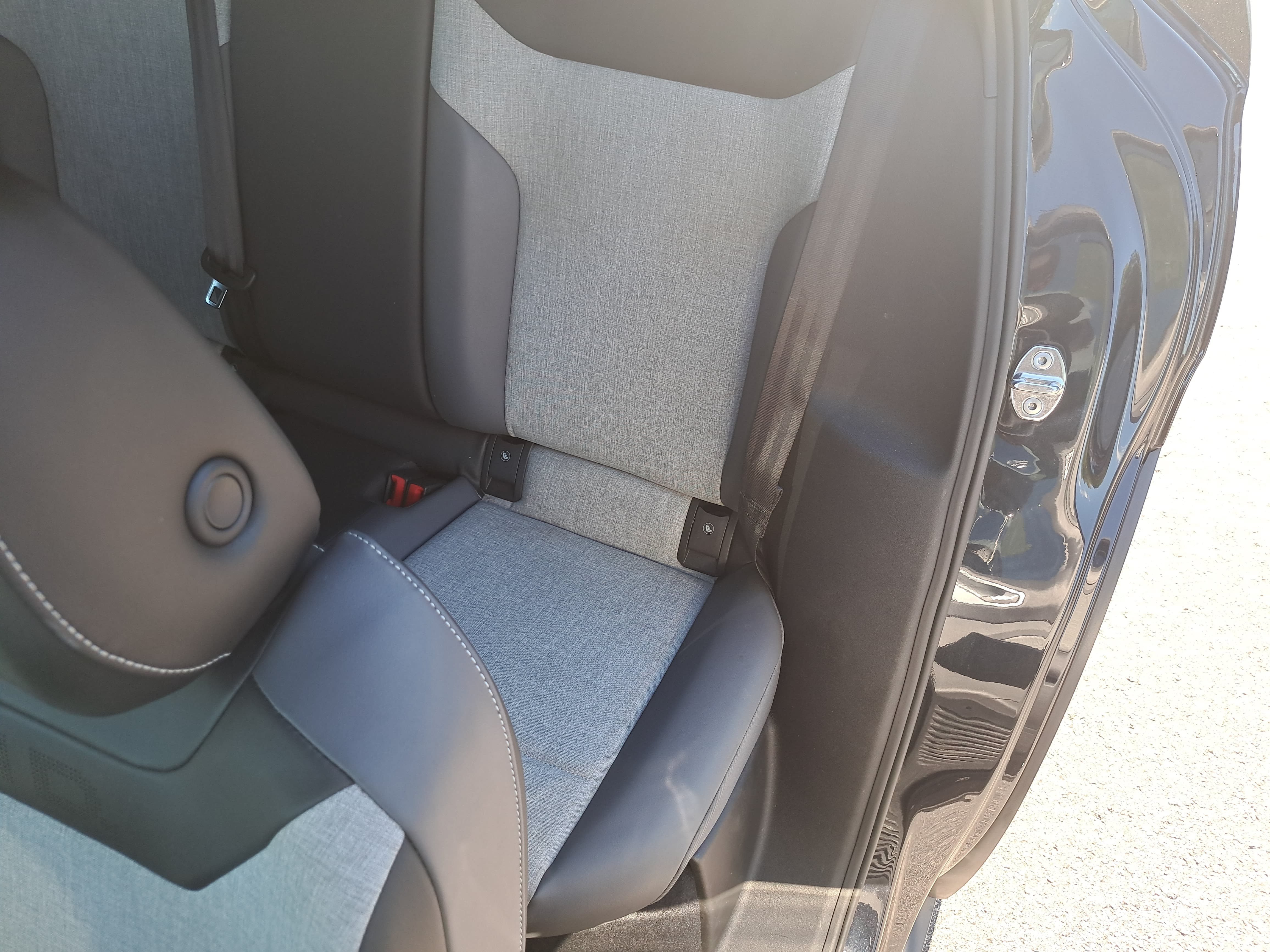 Used 2023 Volkswagen ID.4 Pro RWD image 14
