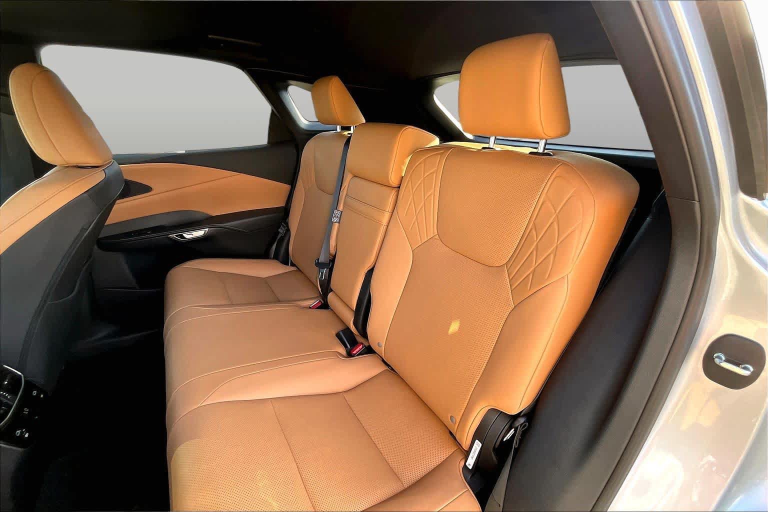 Certified 2026 Lexus RX 350 Premium w/ Convenience Package FWD image 18