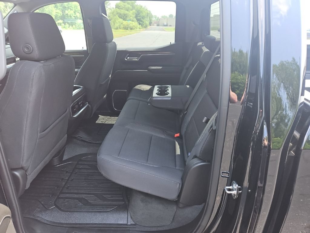Used 2024 GMC Sierra 1500 Elevation w/ LPO, Elevation Black Package AWD/4WD image 26