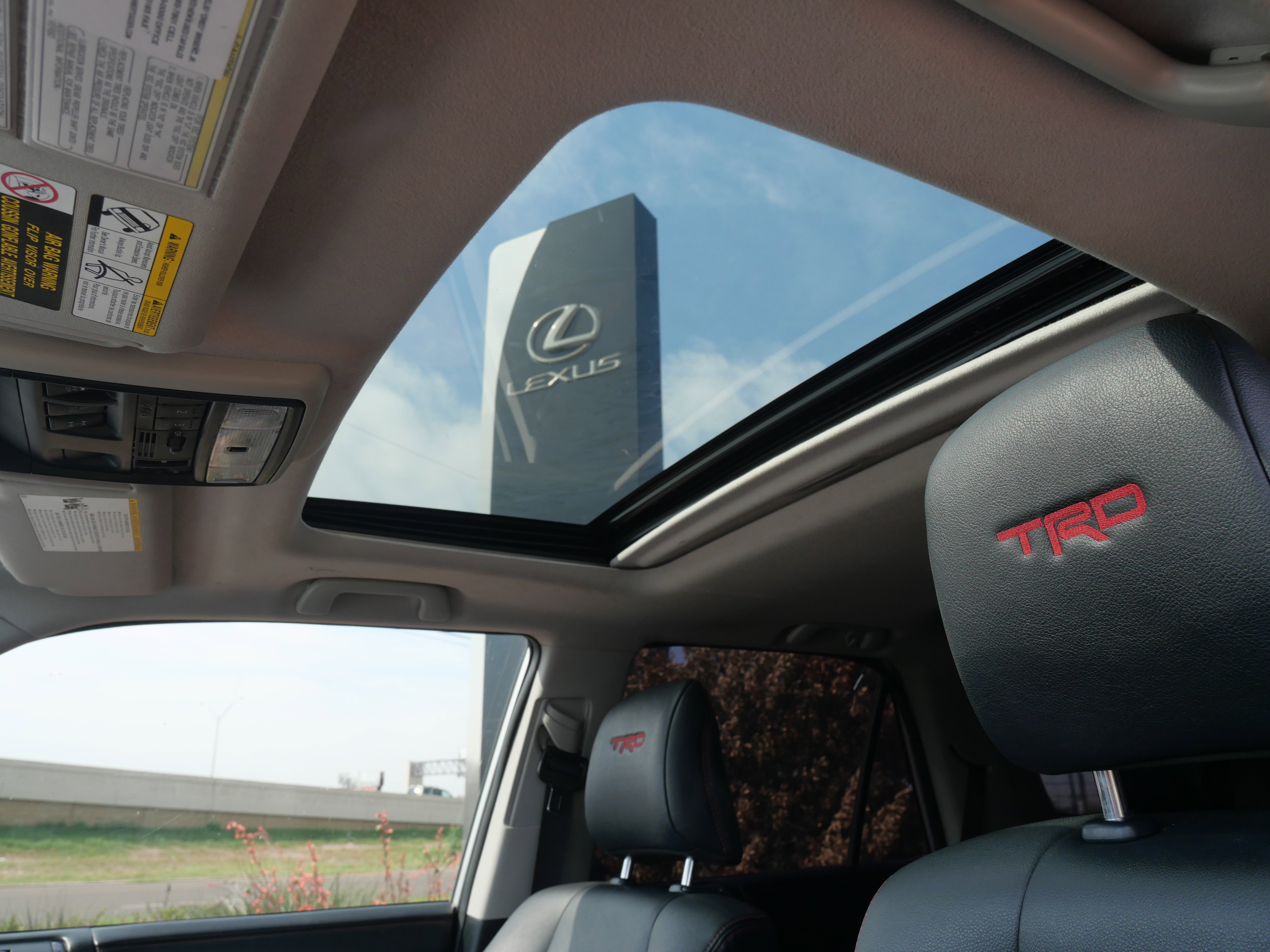 Used 2019 Toyota 4Runner TRD Off-Road Premium image 11