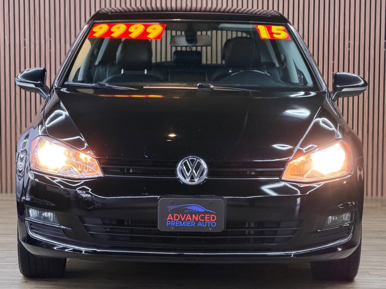 Used 2015 Volkswagen Golf TDI S image 2