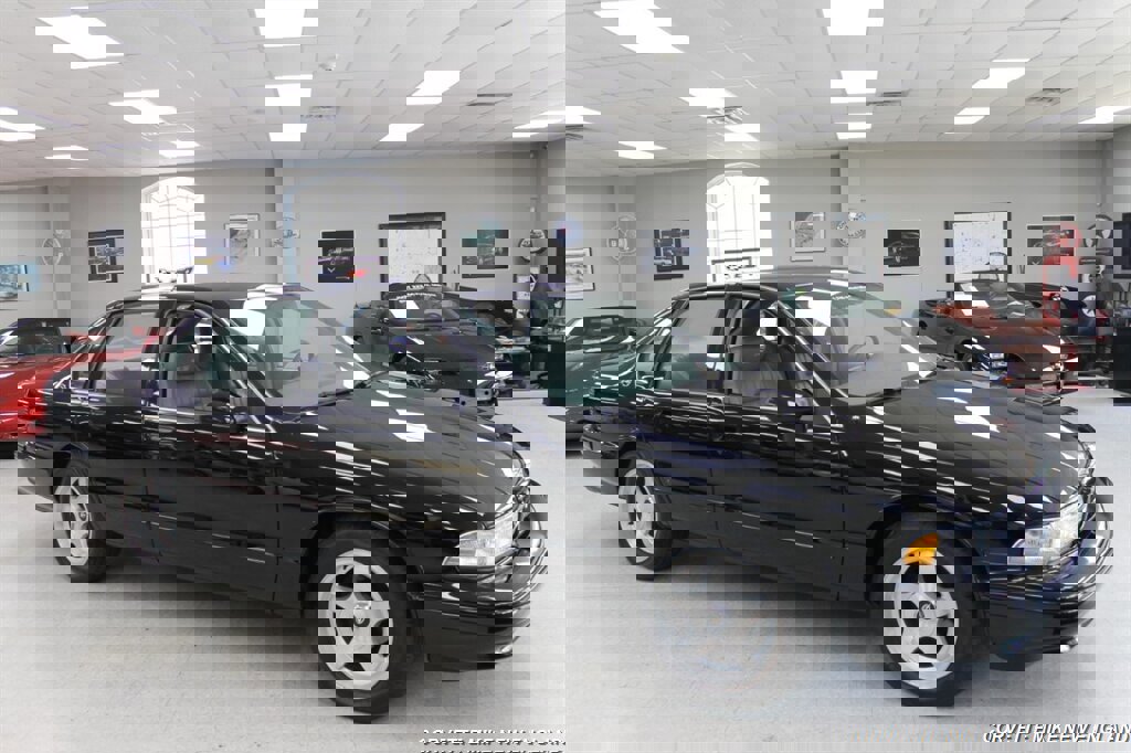 Used 1994 Chevrolet Impala SS image 9