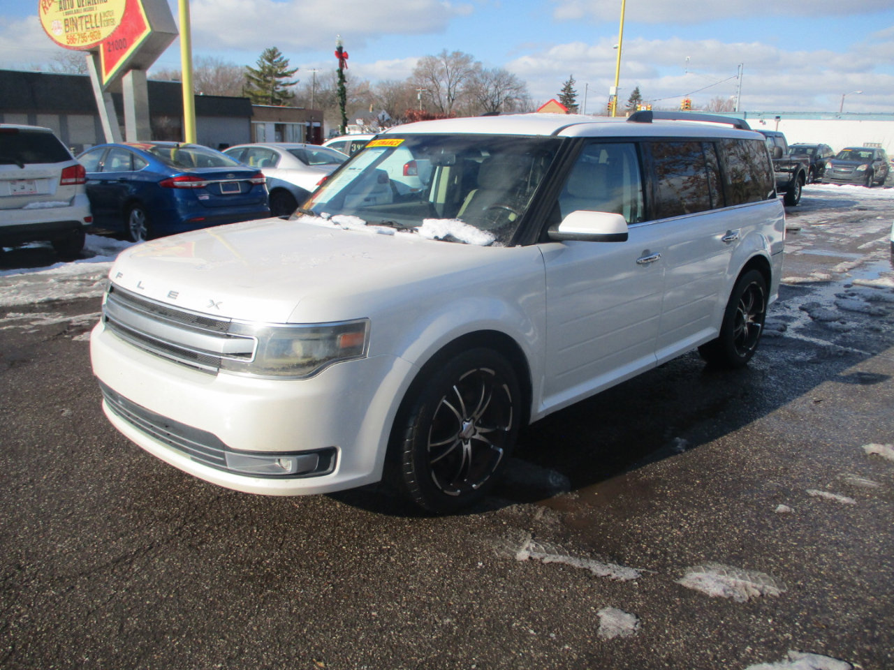 Used 2013 Ford Flex Limited AWD/4WD image 3