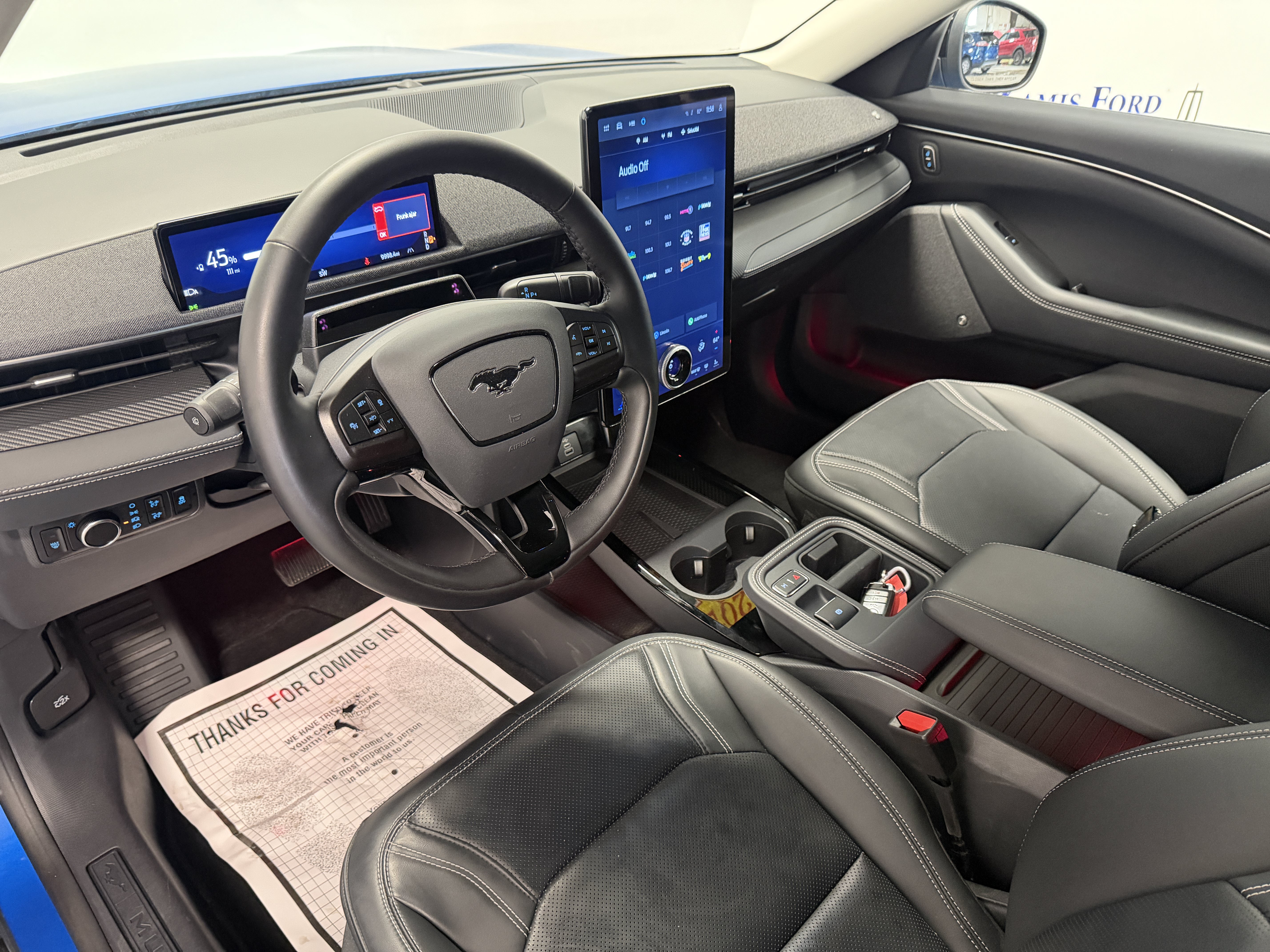 Used 2025 Ford Mustang Mach-E Premium AWD/4WD image 4