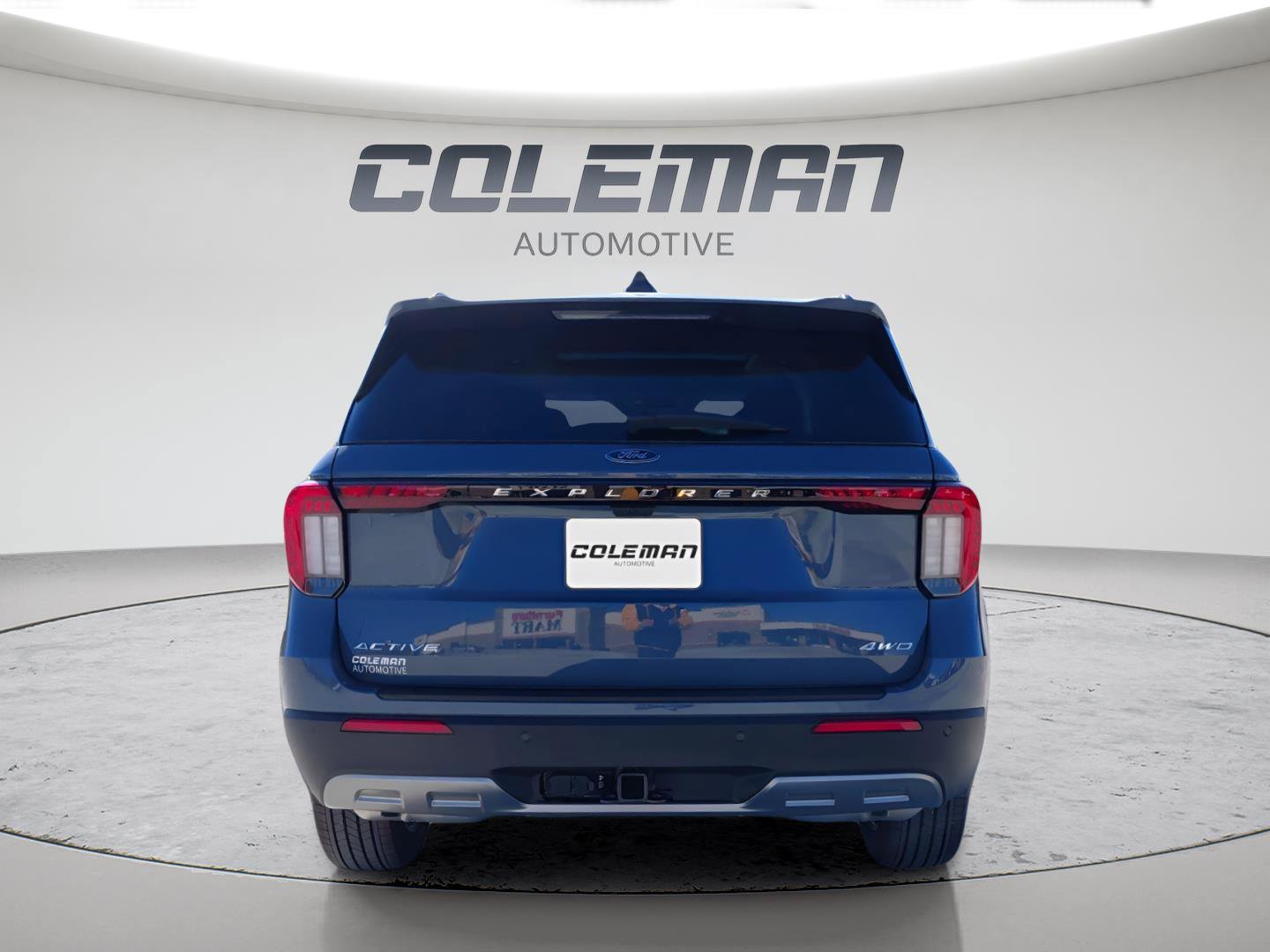 New 2026 Ford Explorer Active w/ Active Comfort Package image 4