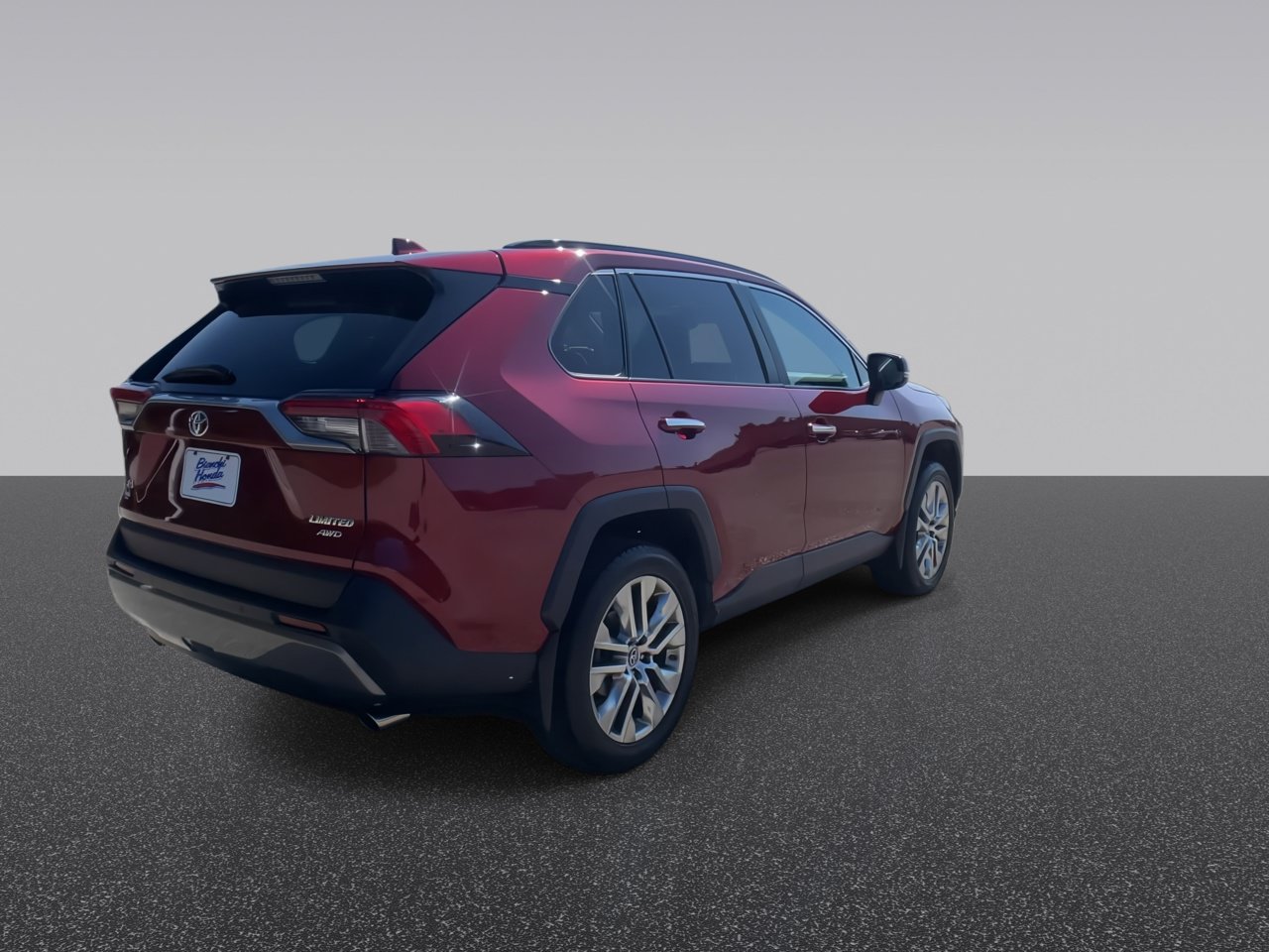 Used 2019 Toyota RAV4 Limited AWD/4WD image 9