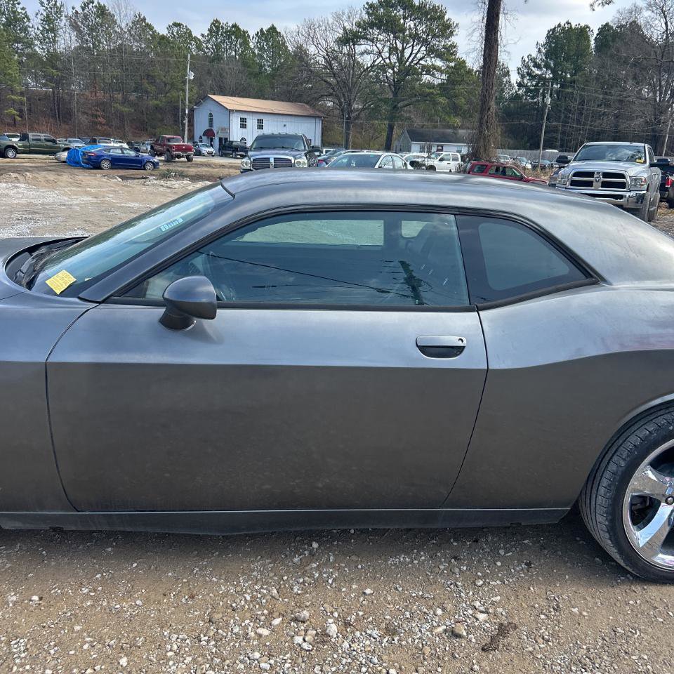 Used 2012 Dodge Challenger SXT Plus image 10