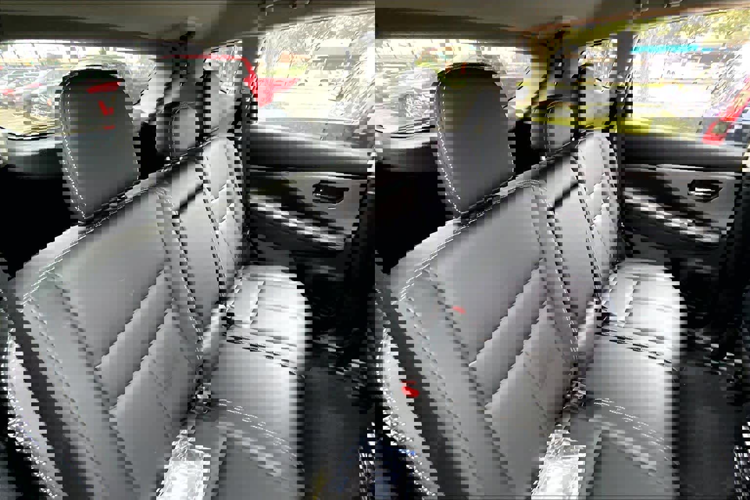 Certified 2024 Nissan Murano SV w/ SV Midnight Edition Package image 20