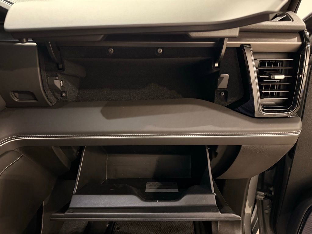 Used 2026 GMC Sierra 2500 AT4X image 33