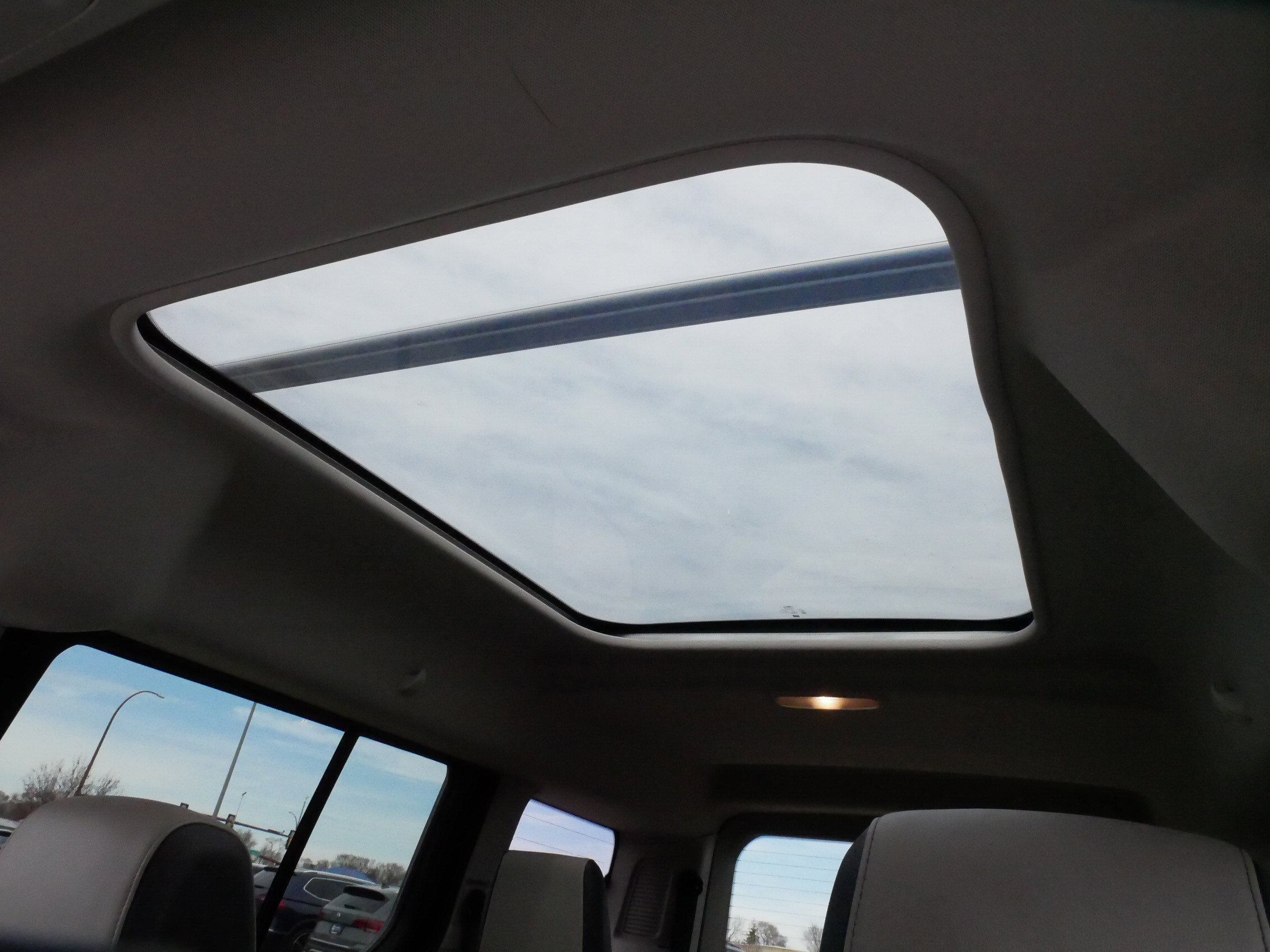 Used 2023 Ford Transit Connect Titanium w/ Trailer Tow Package FWD image 30