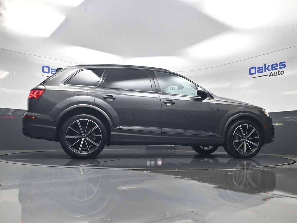 Used 2019 Audi Q7 3.0T Prestige w/ Prestige Package AWD/4WD image 49