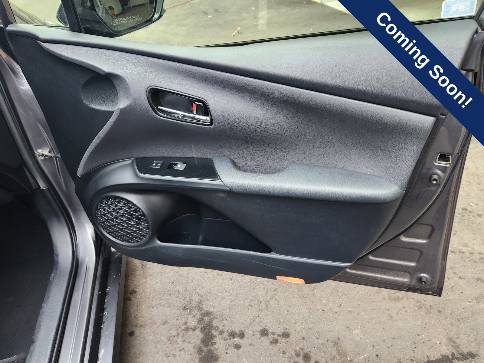 Used 2016 Toyota Prius Three image 22