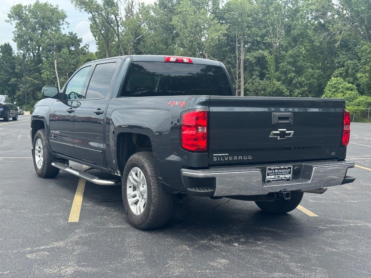 Used 2018 Chevrolet Silverado 1500 LT w/ All Star Edition AWD/4WD image 7