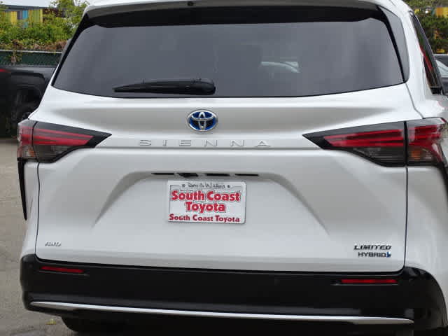 Used 2023 Toyota Sienna Limited AWD/4WD image 13