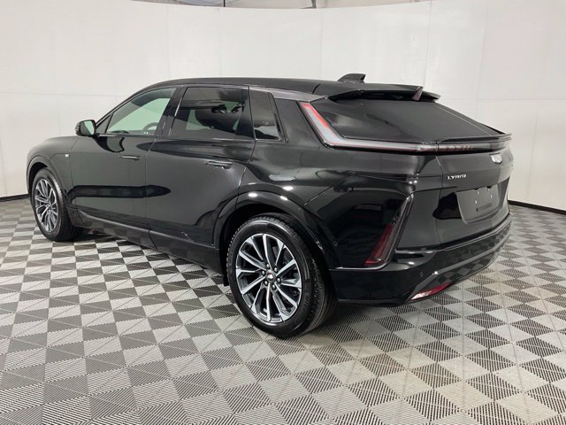 Certified 2024 Cadillac Lyriq Sport w/ LPO, Floor Liner Package AWD/4WD image 4