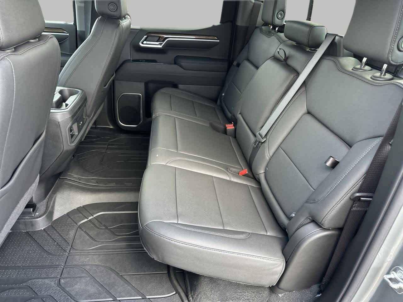 New 2026 Chevrolet Silverado 1500 RST w/ Convenience Package II AWD/4WD image 12