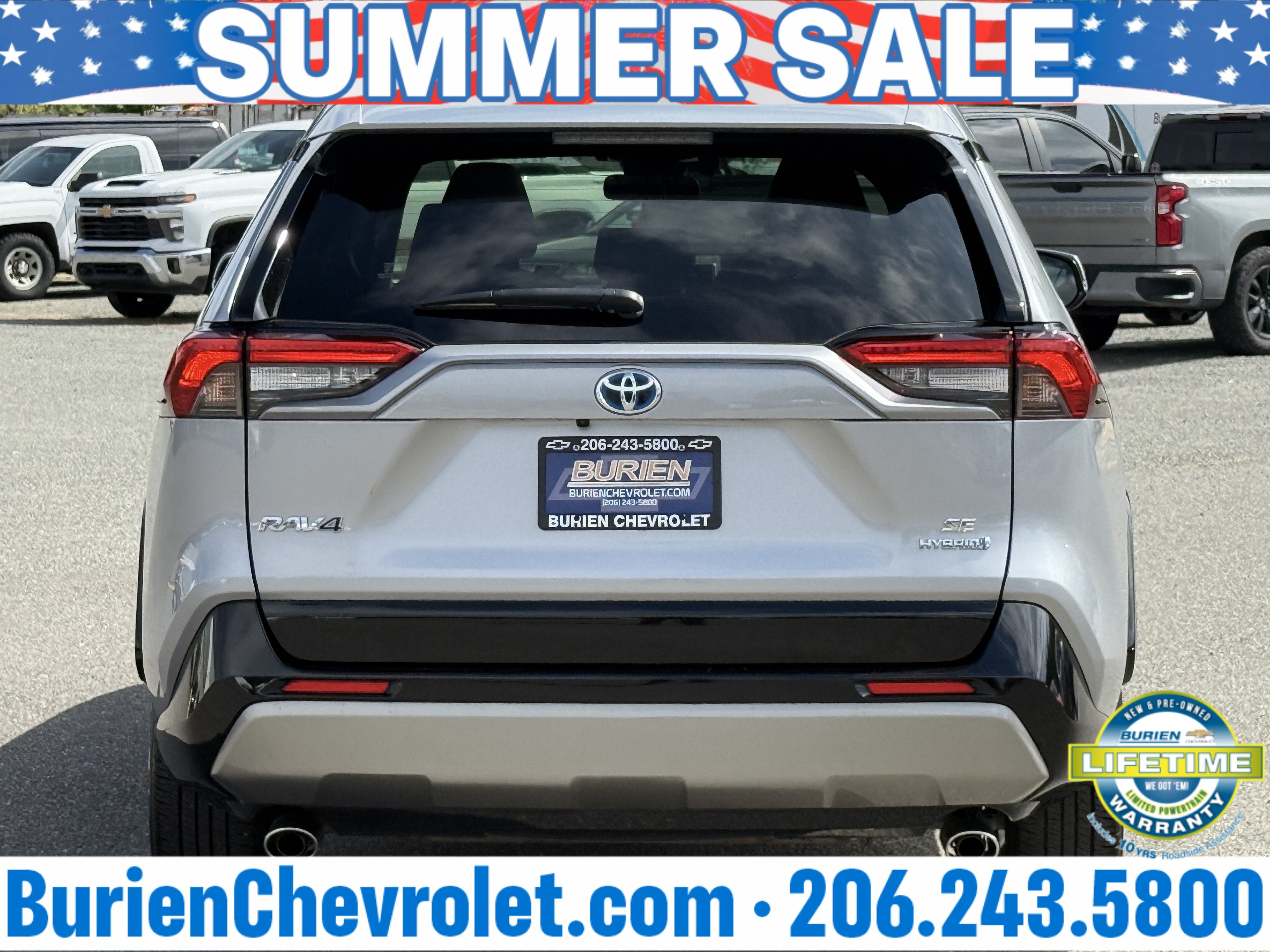 Used 2022 Toyota RAV4 SE w/ Convenience Package AWD/4WD image 4
