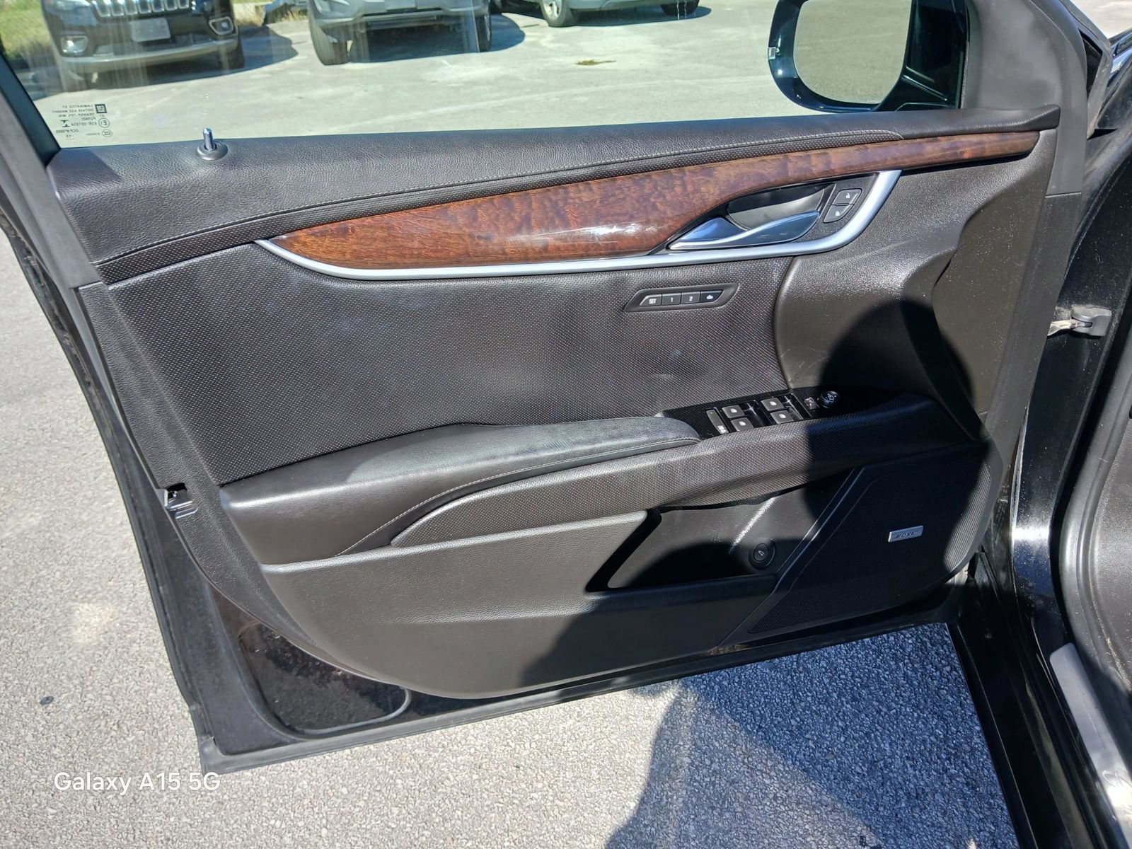 Used 2016 Cadillac XTS Luxury FWD image 15