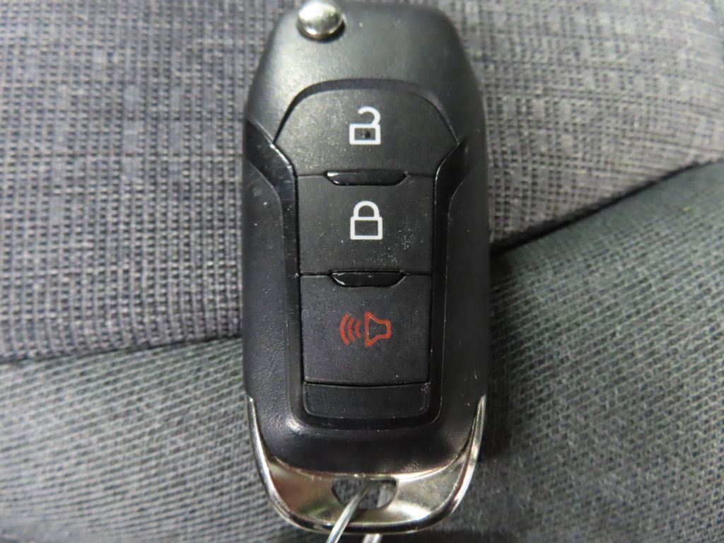 Used 2025 Ford F150 XLT w/ Equipment Group 301A Standard image 58
