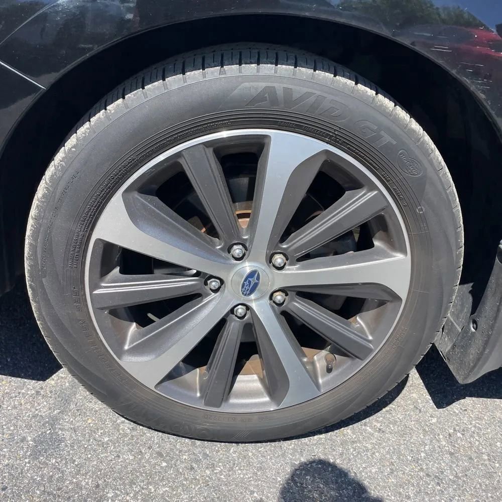 Used 2017 Subaru Legacy 3.6R Limited AWD/4WD image 17