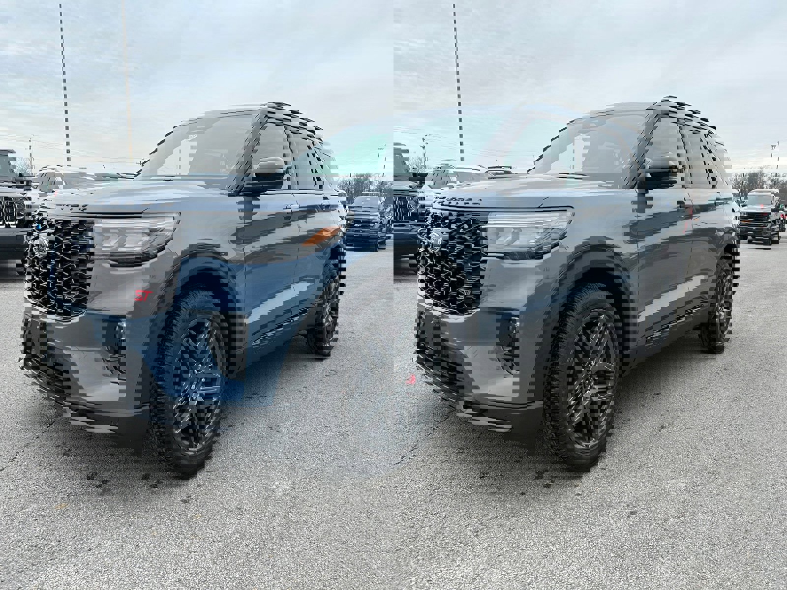 New 2026 Ford Explorer ST w/ Sun And Sound Package image 8