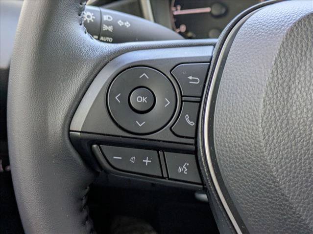 Used 2026 Toyota Corolla SE FWD image 5