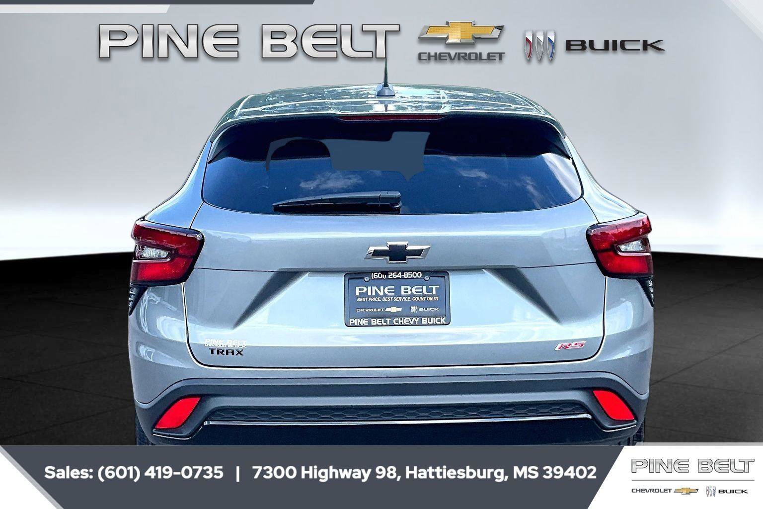New 2026 Chevrolet Trax RS FWD image 4
