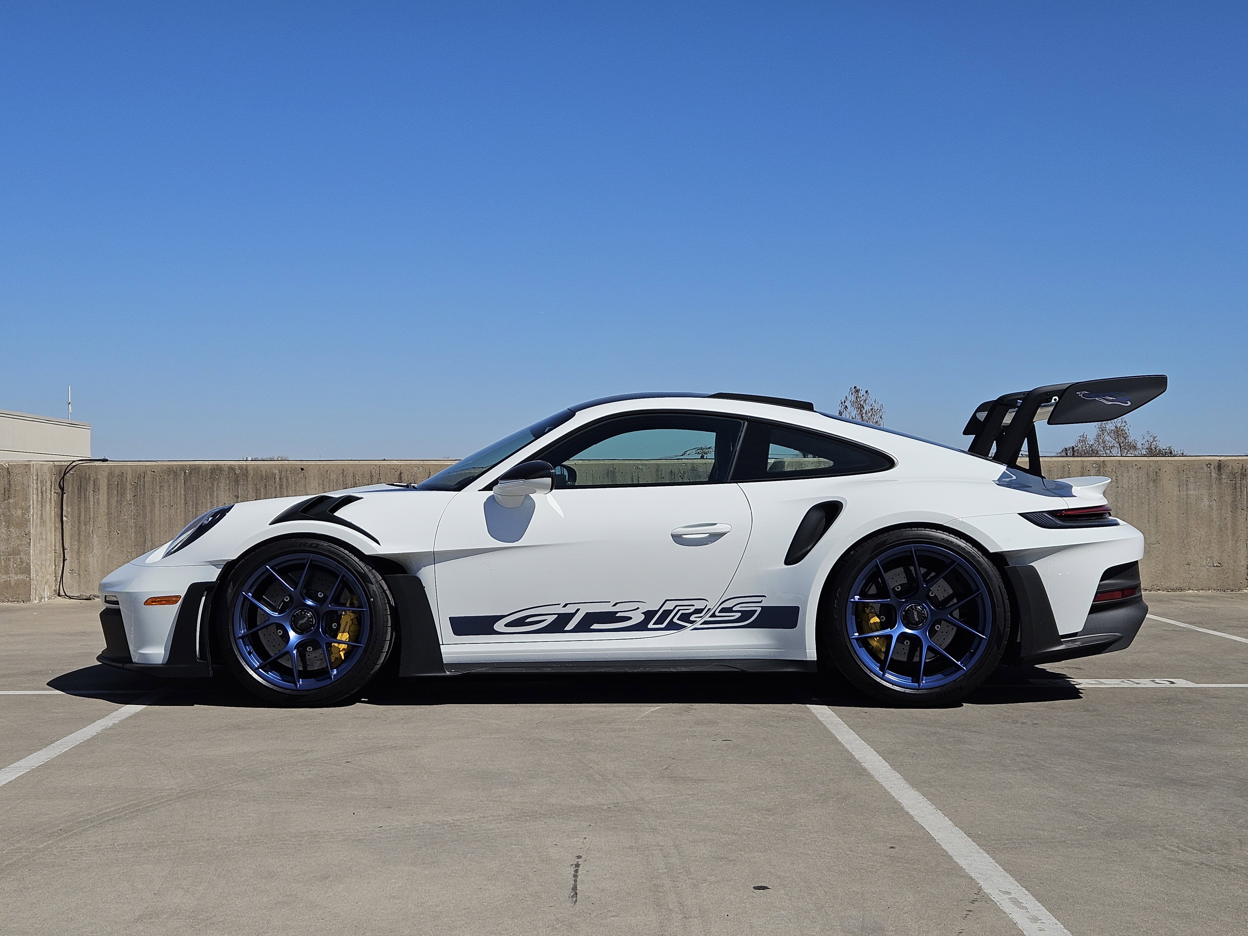 Used 2025 Porsche 911 GT3 RS image 2