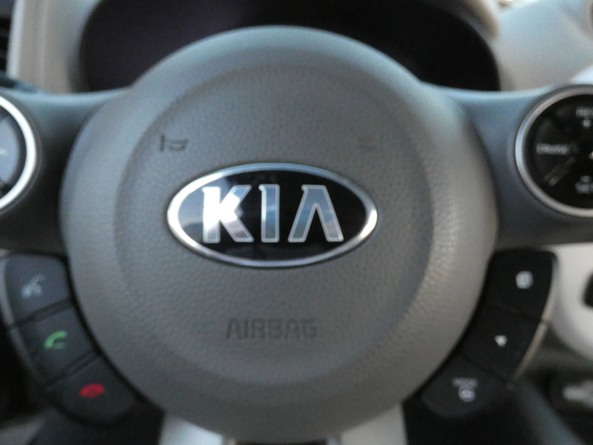 Used 2018 Kia Soul EV image 58