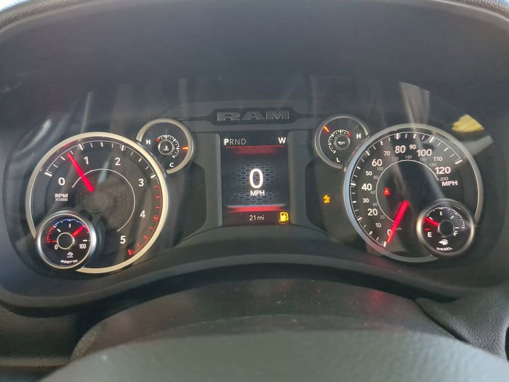 New 2026 RAM 3500 Tradesman AWD/4WD image 15