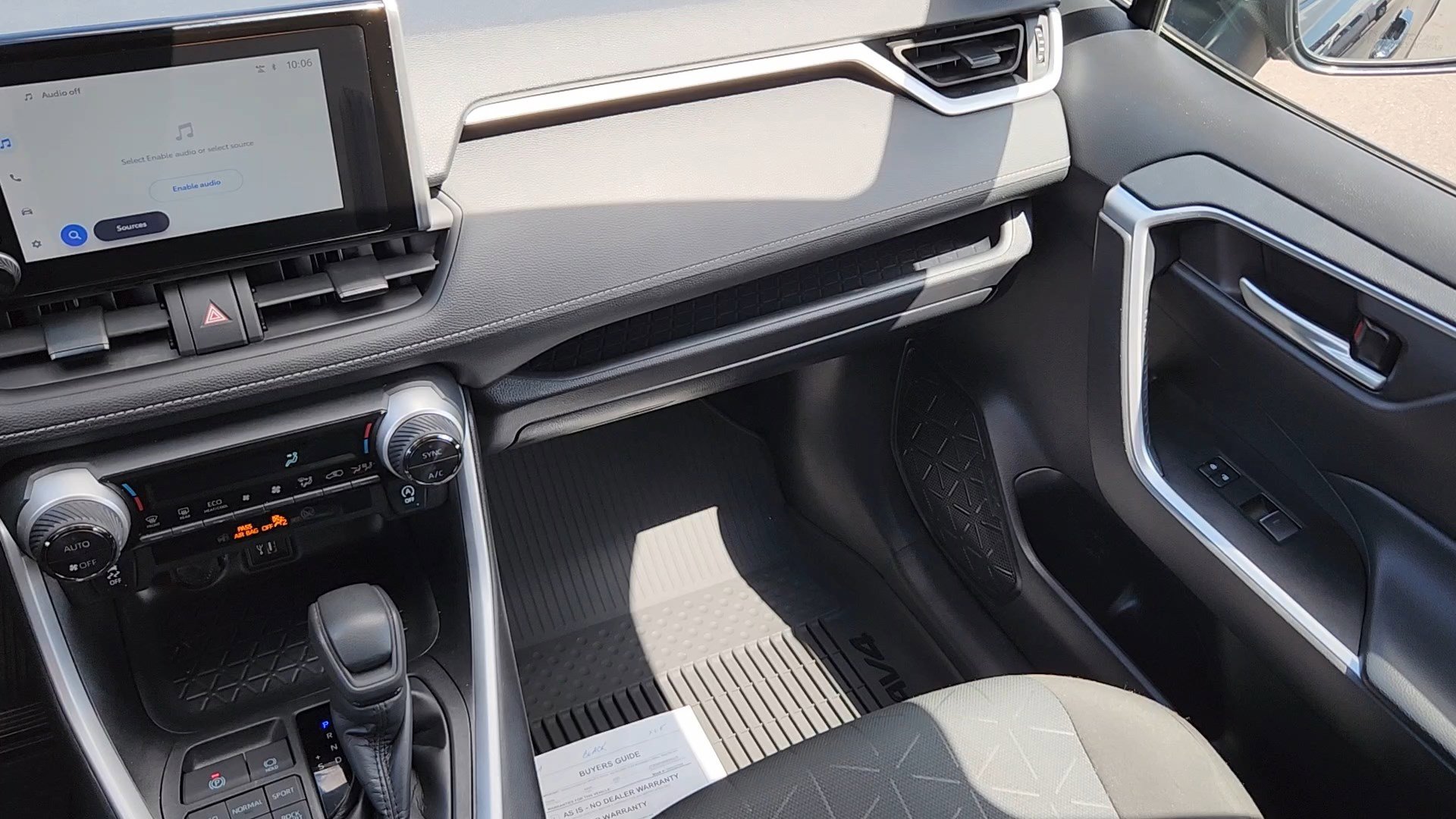 Certified 2025 Toyota RAV4 XLE AWD/4WD image 6