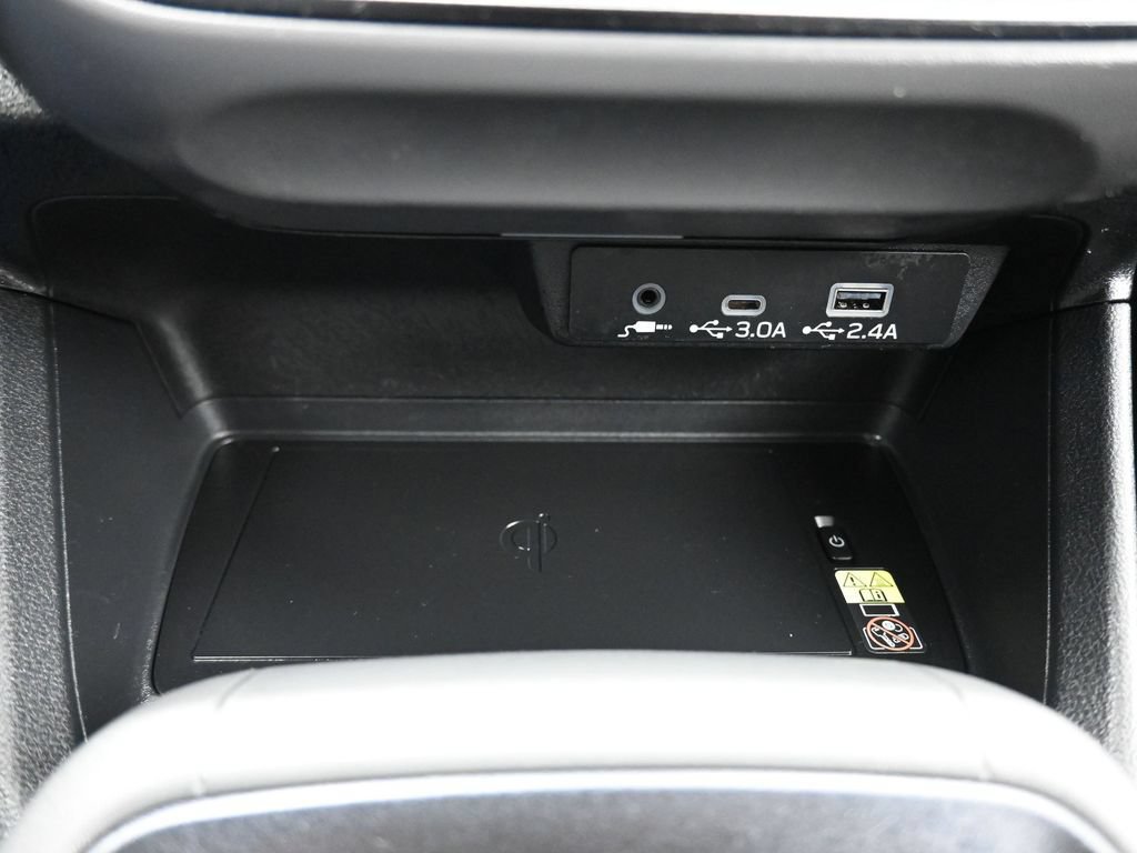 Used 2024 Subaru Crosstrek 2.5i Limited w/ Crosstrek Mirror Package AWD/4WD image 21