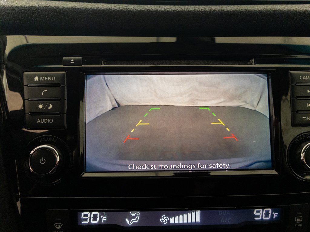 Used 2019 Nissan Rogue SV image 29