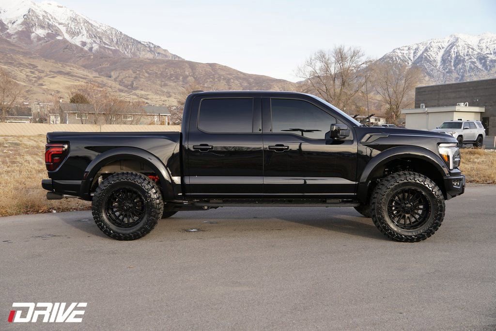 Used 2025 Ford F150 Raptor image 13