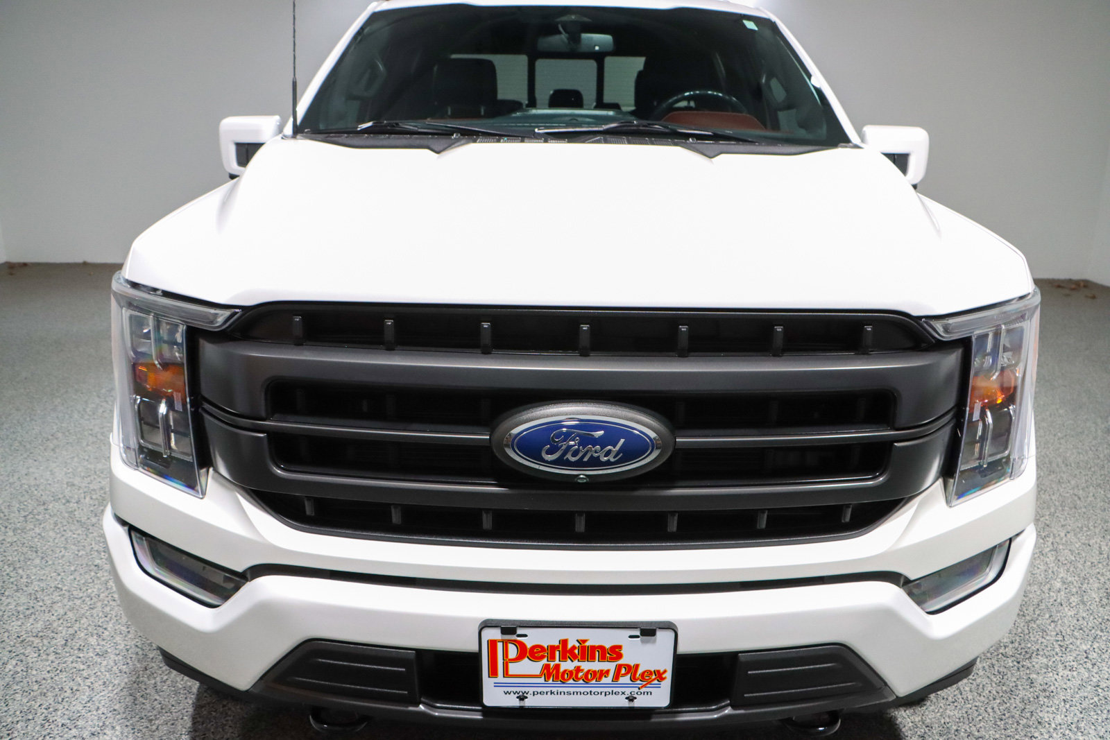 Used 2023 Ford F150 Lariat image 4